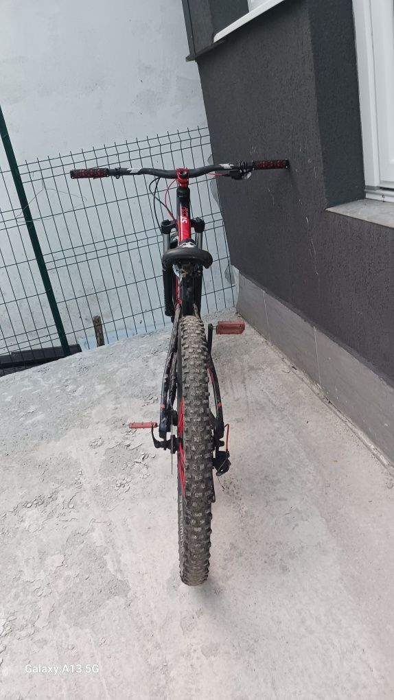 Vând rockrider st530s custom