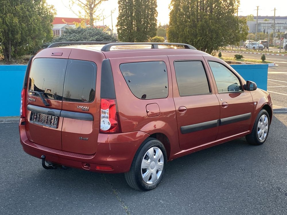 Dacia Logan MCV 1.6 benzina 7 locuri