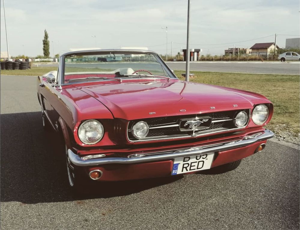 Masină de epocă pentru nunți MUSTANG CABRIO - aer conditionat