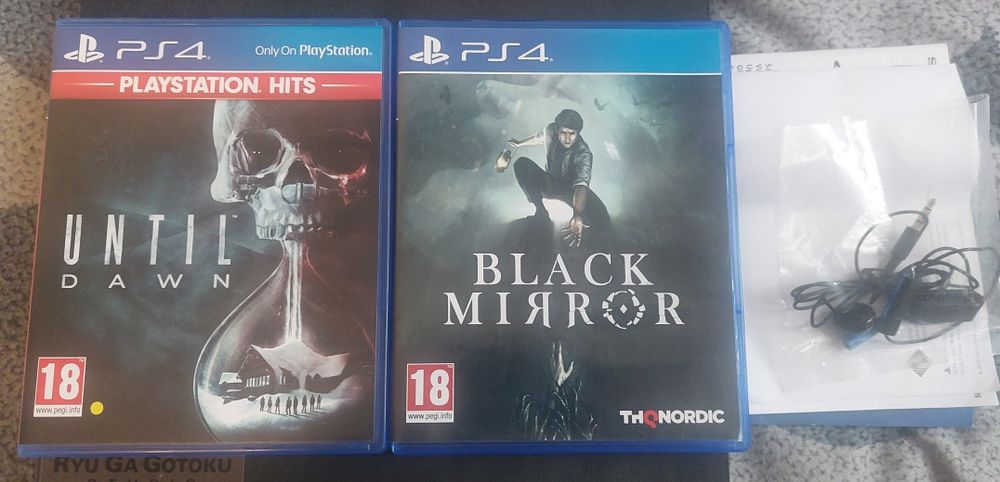 PlayStation 4 Slim 1TB запазен с две игри