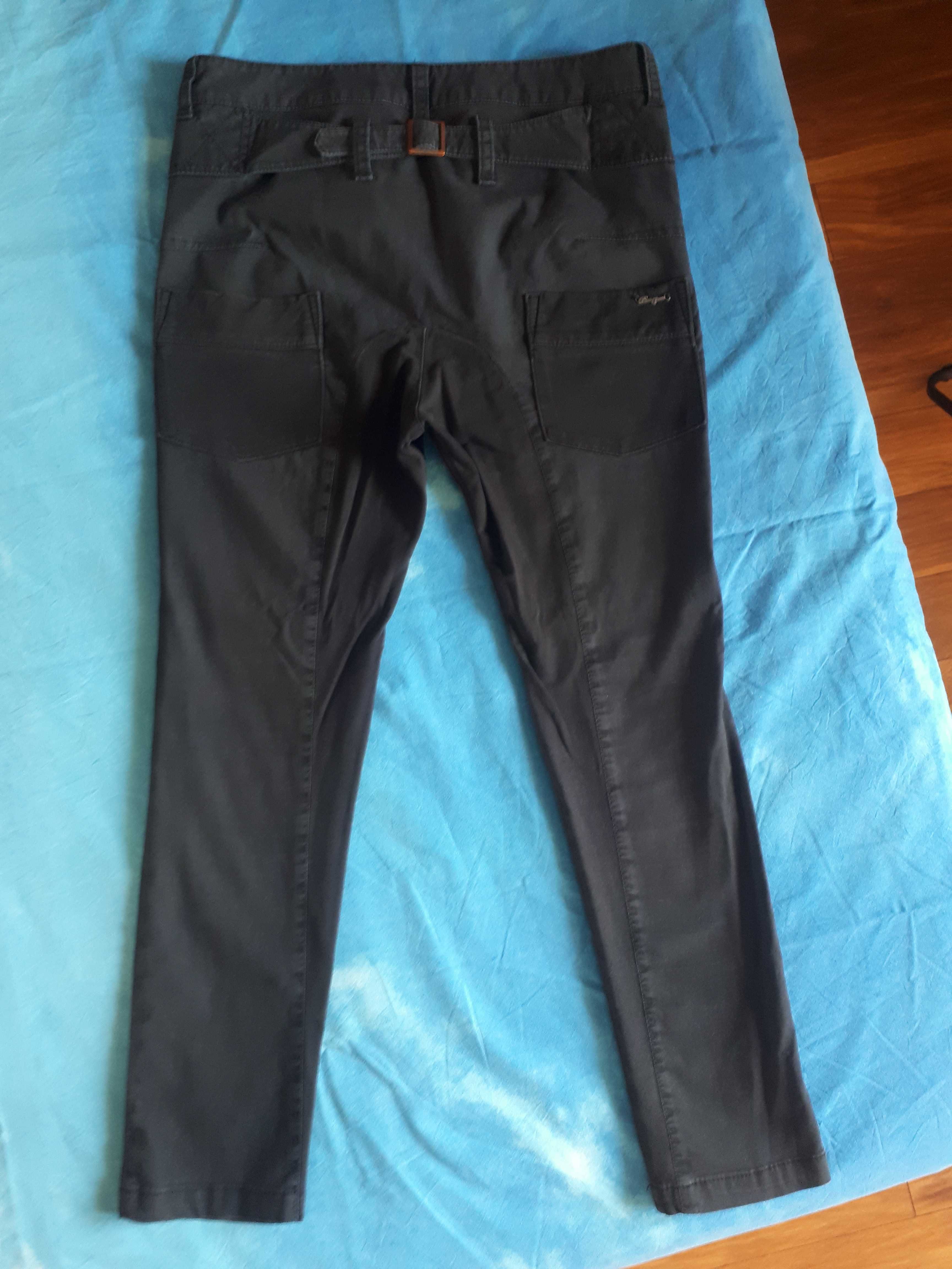 Панталони United Colors of Benetton, Pause Jeans, дънки Mango и др.
