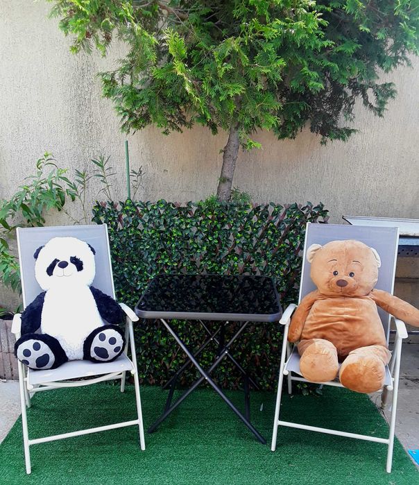 Masa pliabila 70x70 Cm cu blat de sticlă si 2 scaune pliabile NOI