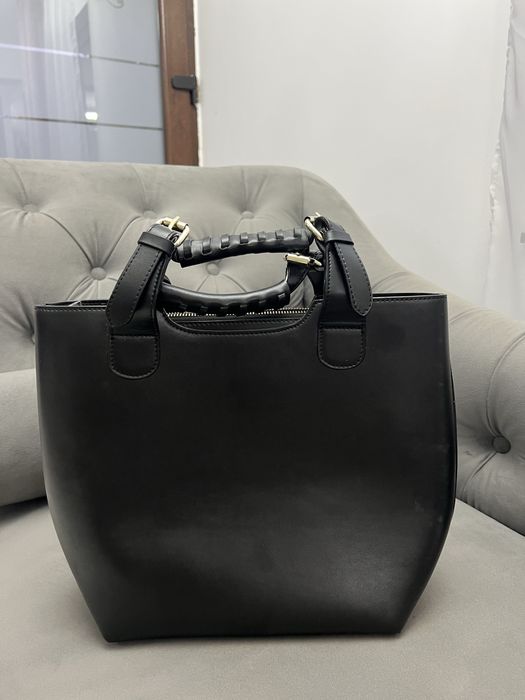 Geanta de mana din piele Nucelle