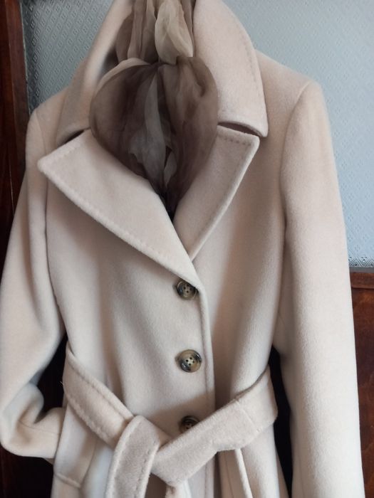 Палто Марела, Италия – вълна колекция есен–зима с кожена, лисица яка