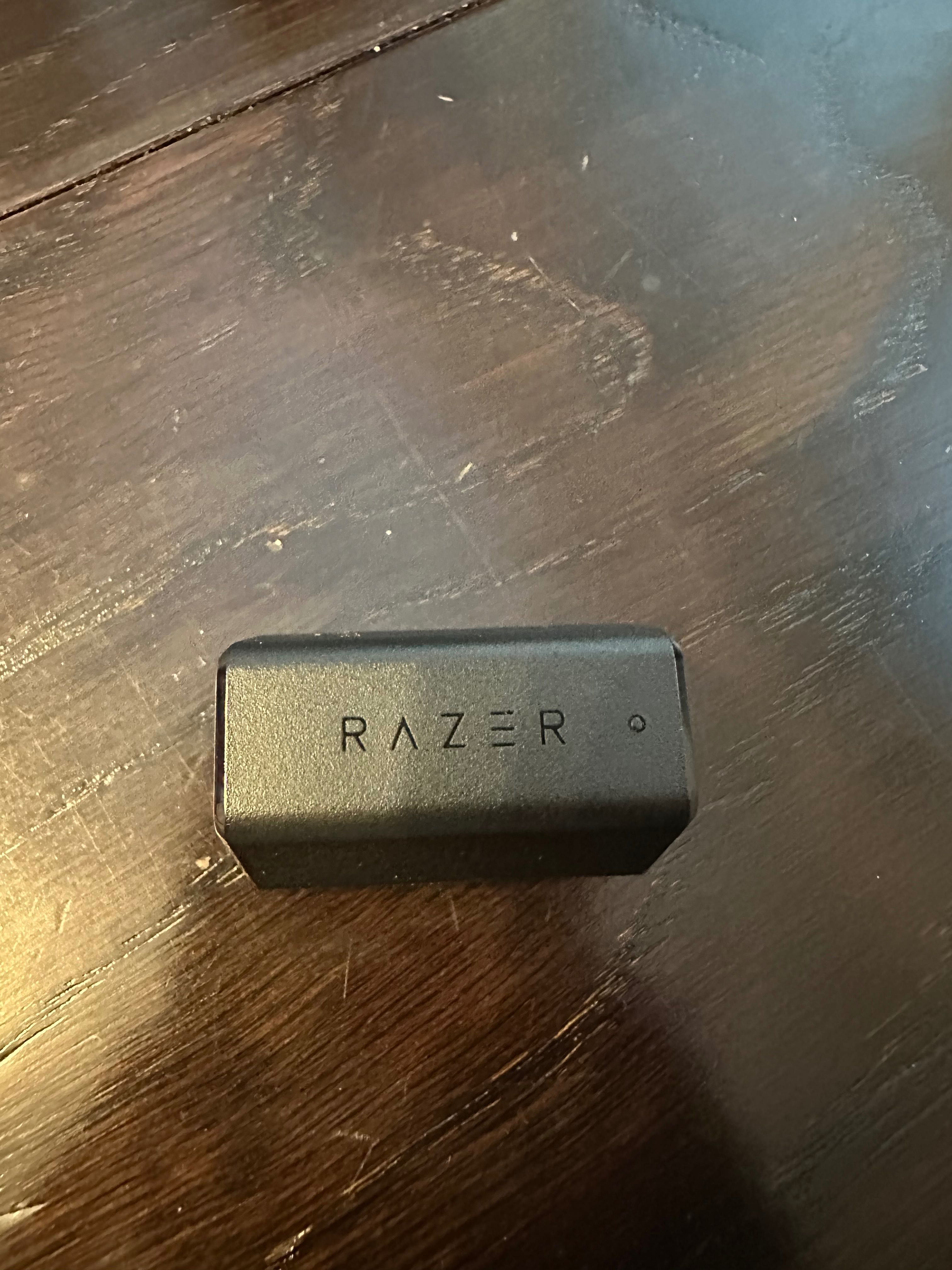 Мишка Razer Deathadder V3 PRO WIRELESS + Hyperpolling 8K dongle
