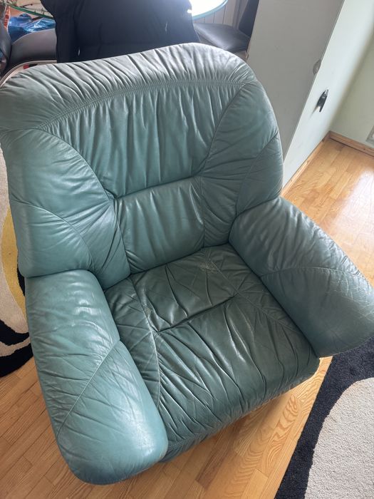 Холна гарнитура-естествена кожа