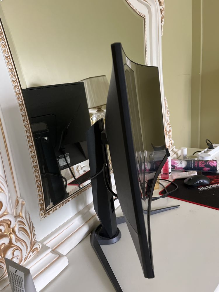 Монитор Gigabyte AORUS CV27F-EK