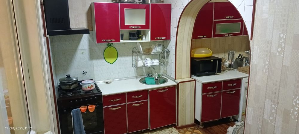 Arenda qoraqamish tansqboy bozor oldiga oila qizlar bollar