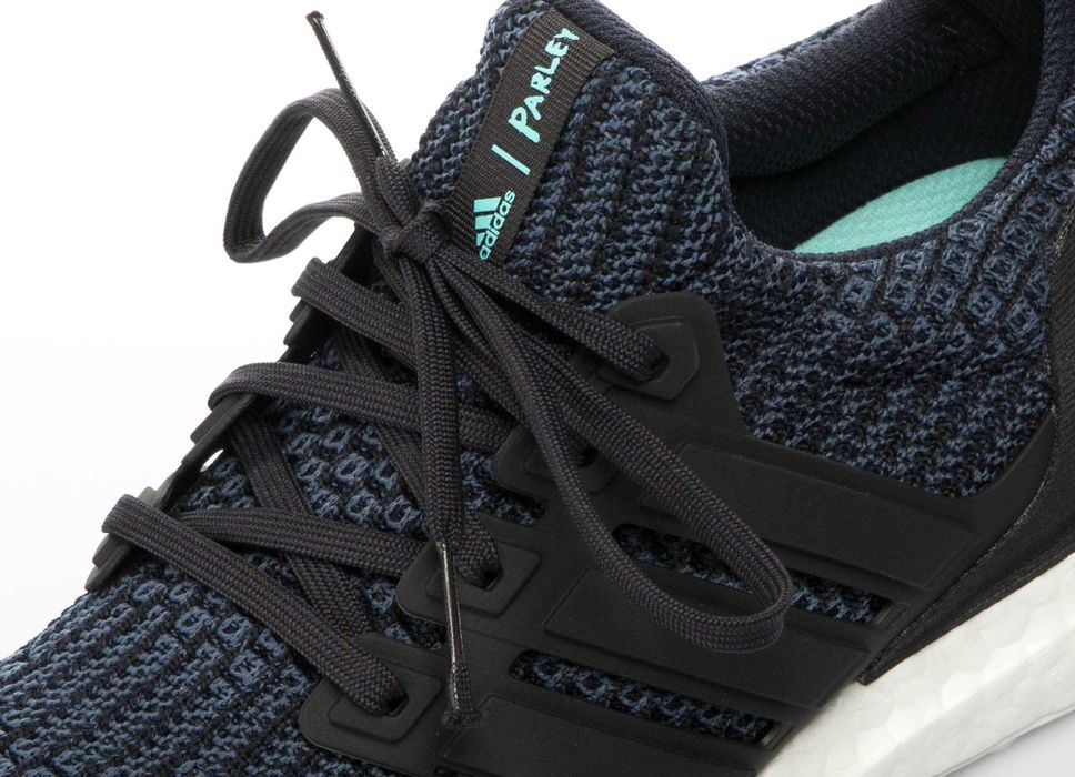 Оригинални дамски маратонки * ADIDAS ULTRABOOST PARLEY  * 37 1/3