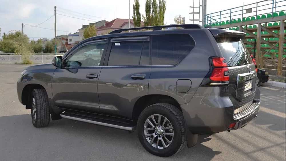 Tayota Prado 150