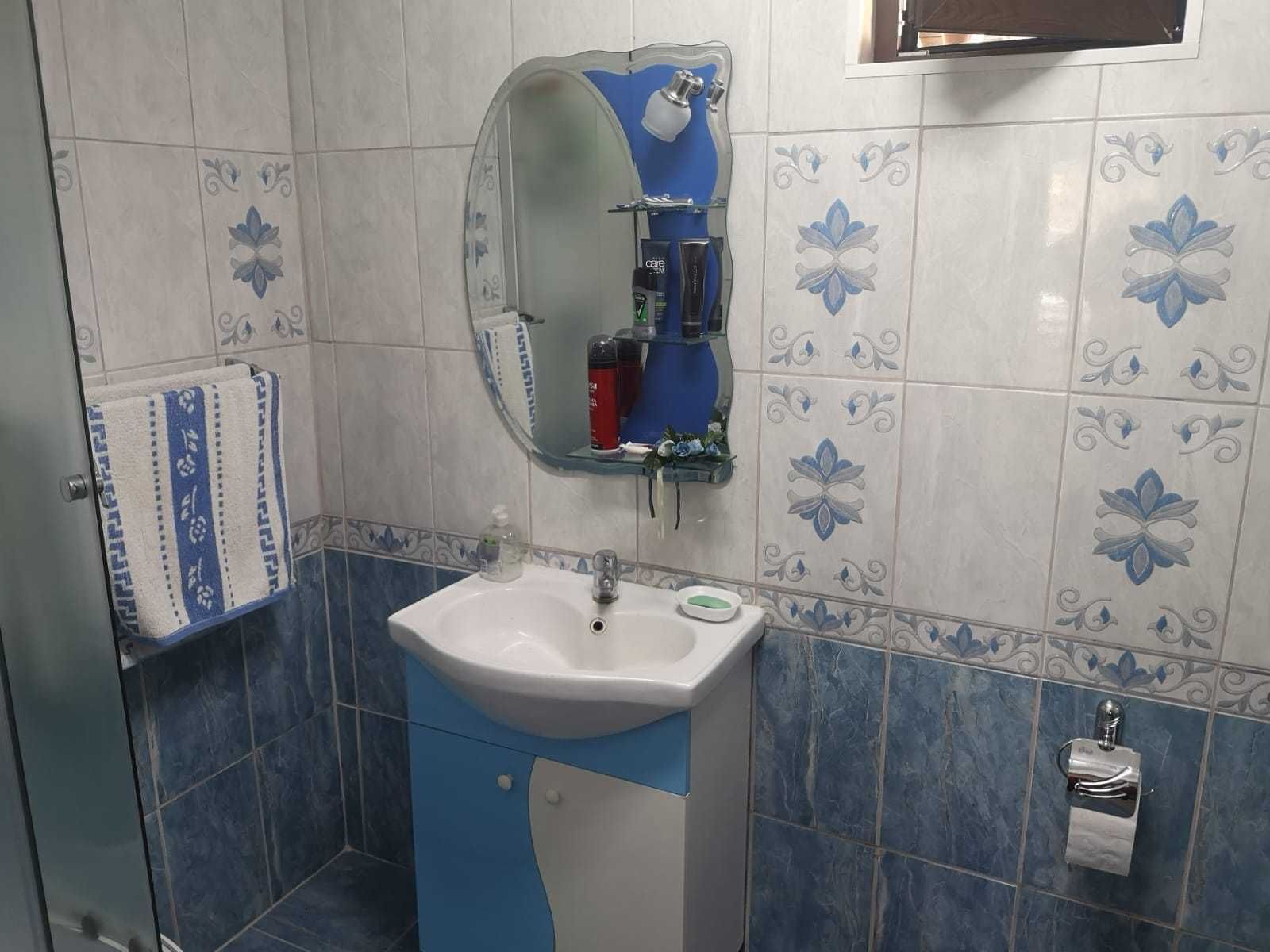 Vand/schimb casa strada Manastirii