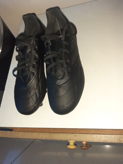 Продам бутсы,футбольные,  новые ,оригинал Copa