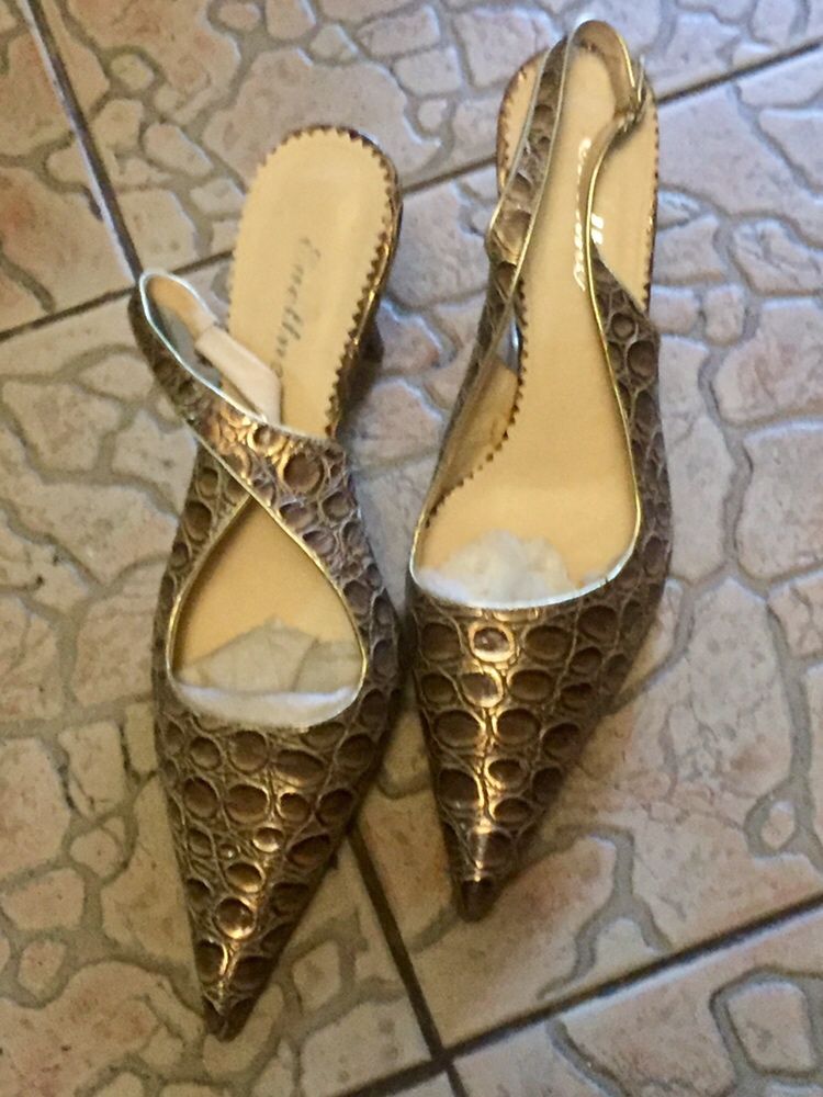 Продам новые женские туфли Пекин натуралка размер 40, 37,5,38,5