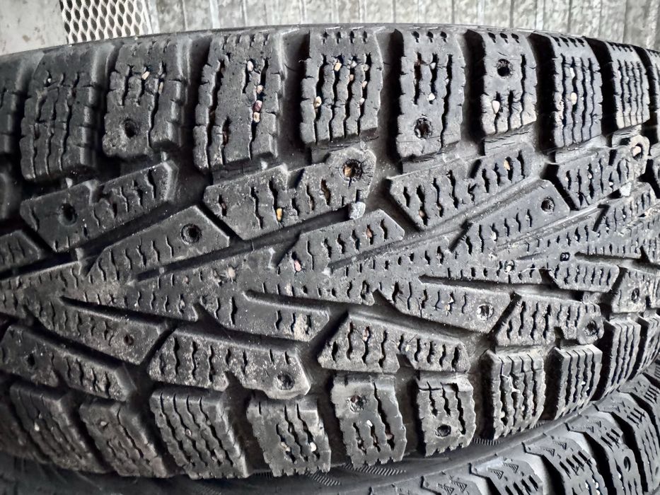 Зимняя резина 195/65 R15