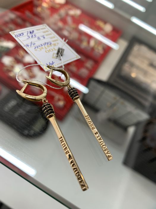 Золото серьги ЖанТаС ломбард г.Астана