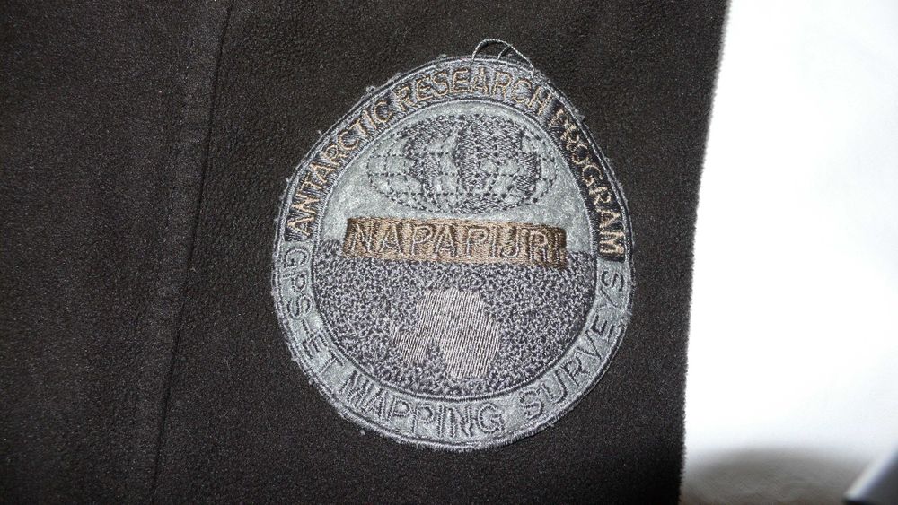 Полар - панталони, яке, горнище: JackWolfskin, Napapijri, Lacoste:164+