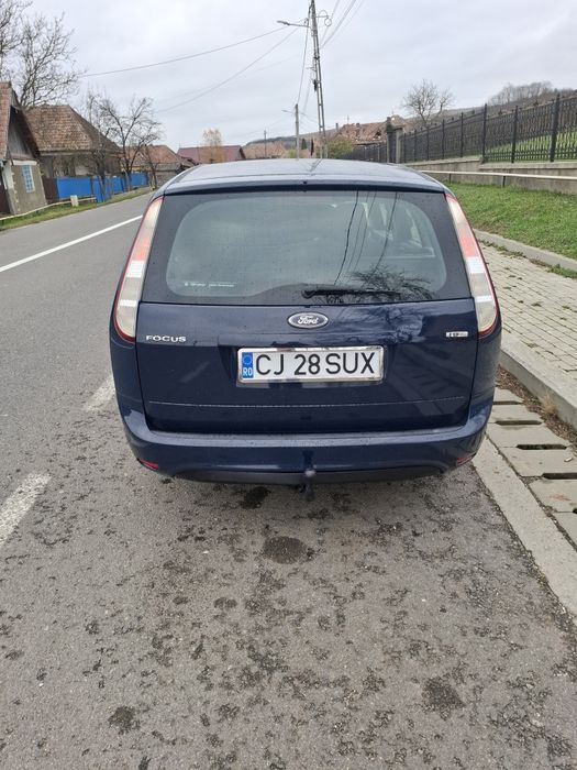 Vand  ford focus 2 facelift an 2008 motor 1.6 diesel funcțional fiscal