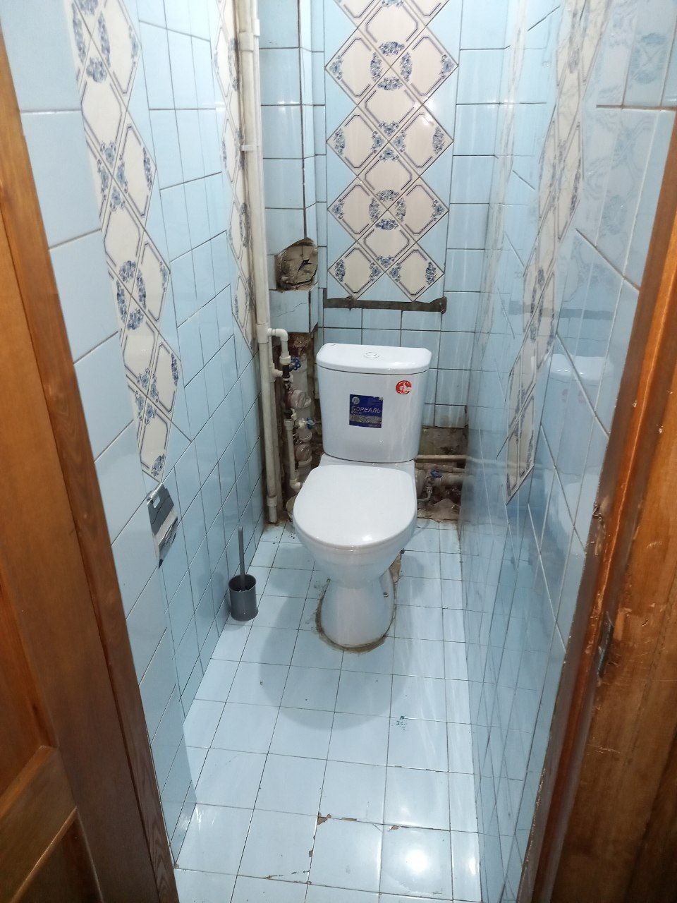 Продаётся квартира Чиланзар 19 2/5/9. Вдоль дороги