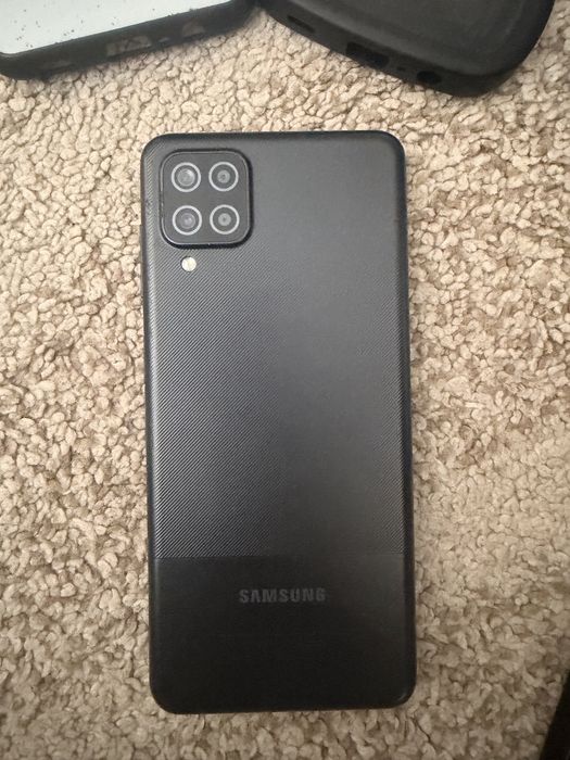 Продам самсунг А12