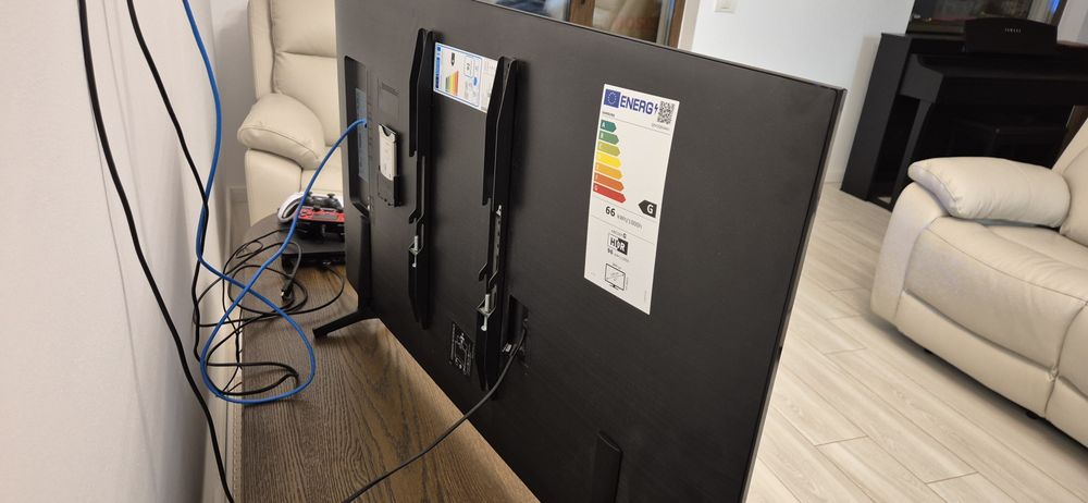 Vand Smart TV Samsung 108cm