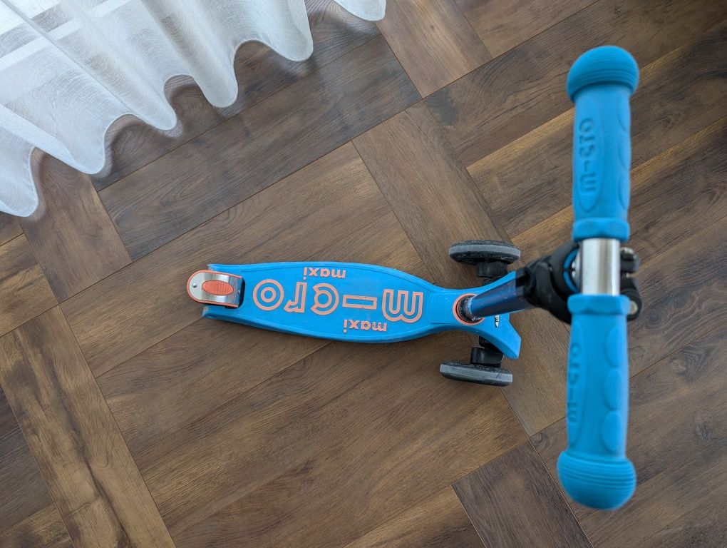 Maxi micro тротинетка