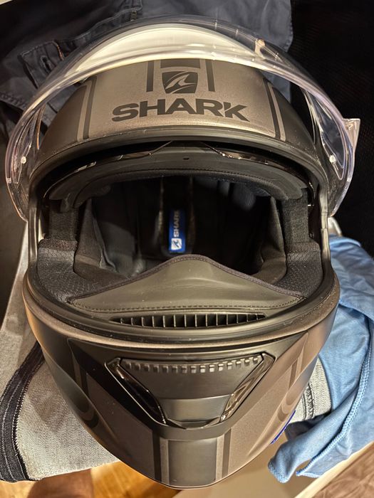 Каска shark spartan priona
