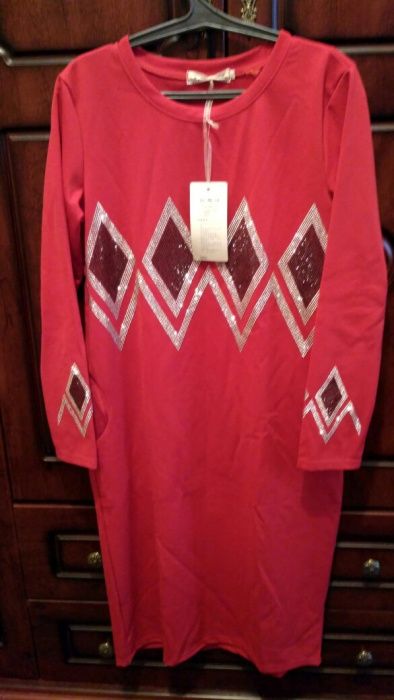 Новая платье раз 46.