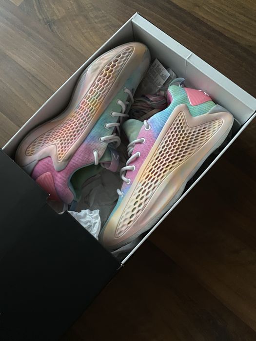Anthony Edwards 1 low