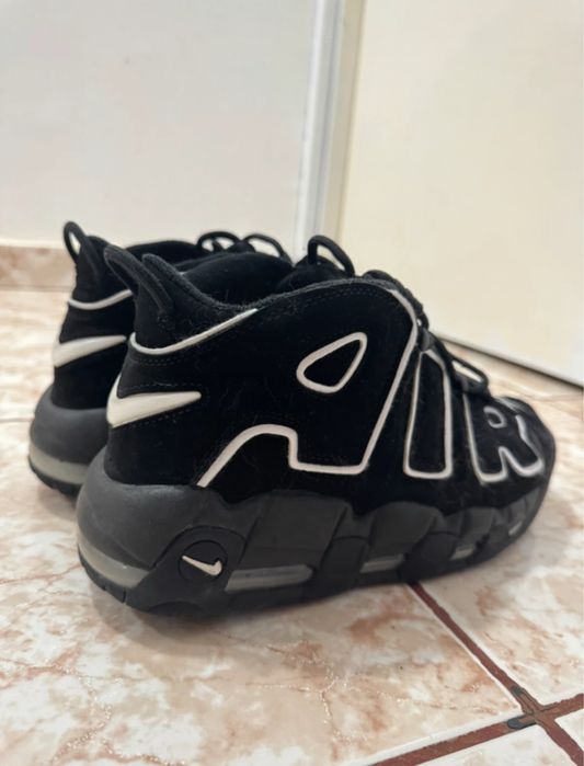 Adifasi Nike uptempo black