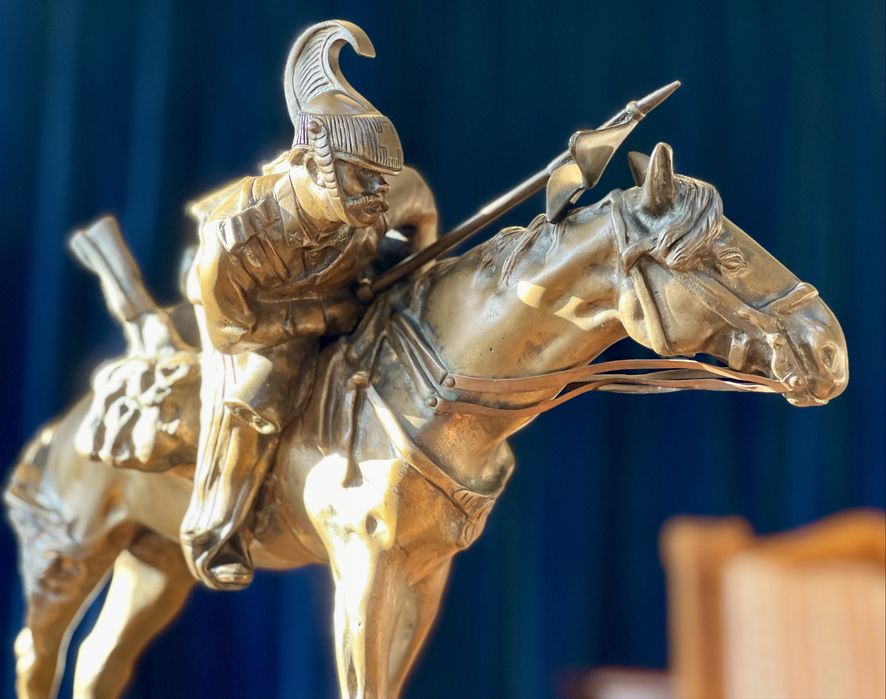 Statuetă veche din Bronz – Cavaler pe cal