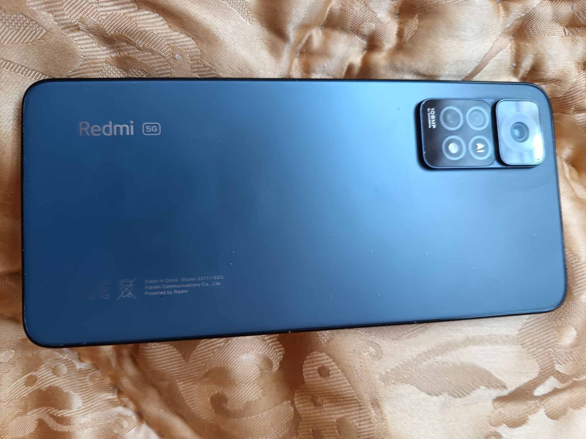 Telefoane Nokia 660 și Redmi note 11 5 G