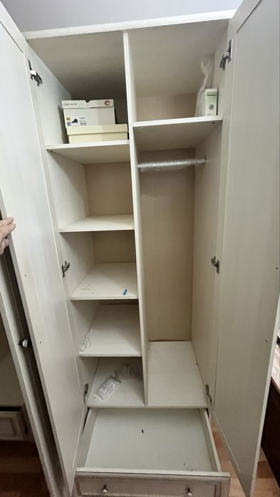 Продается шкаф в отличном состоянии