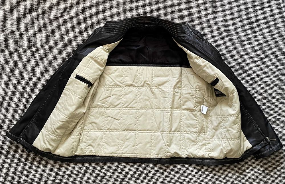 Мъжко кожено яке. Черно. Размер 50/L.