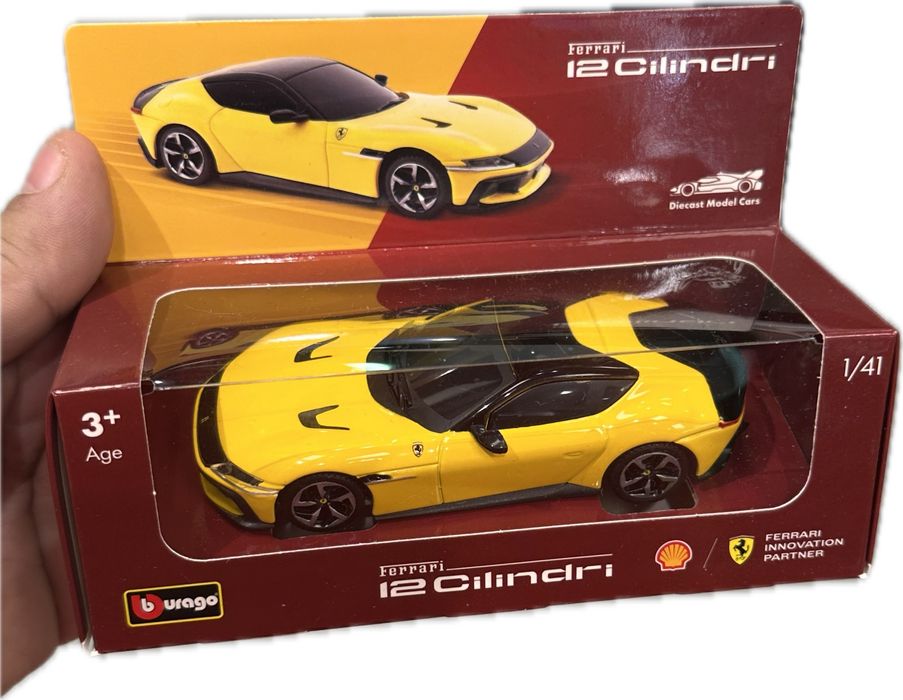 Продавам цялата колекция от SHELL колички и бензиностанция