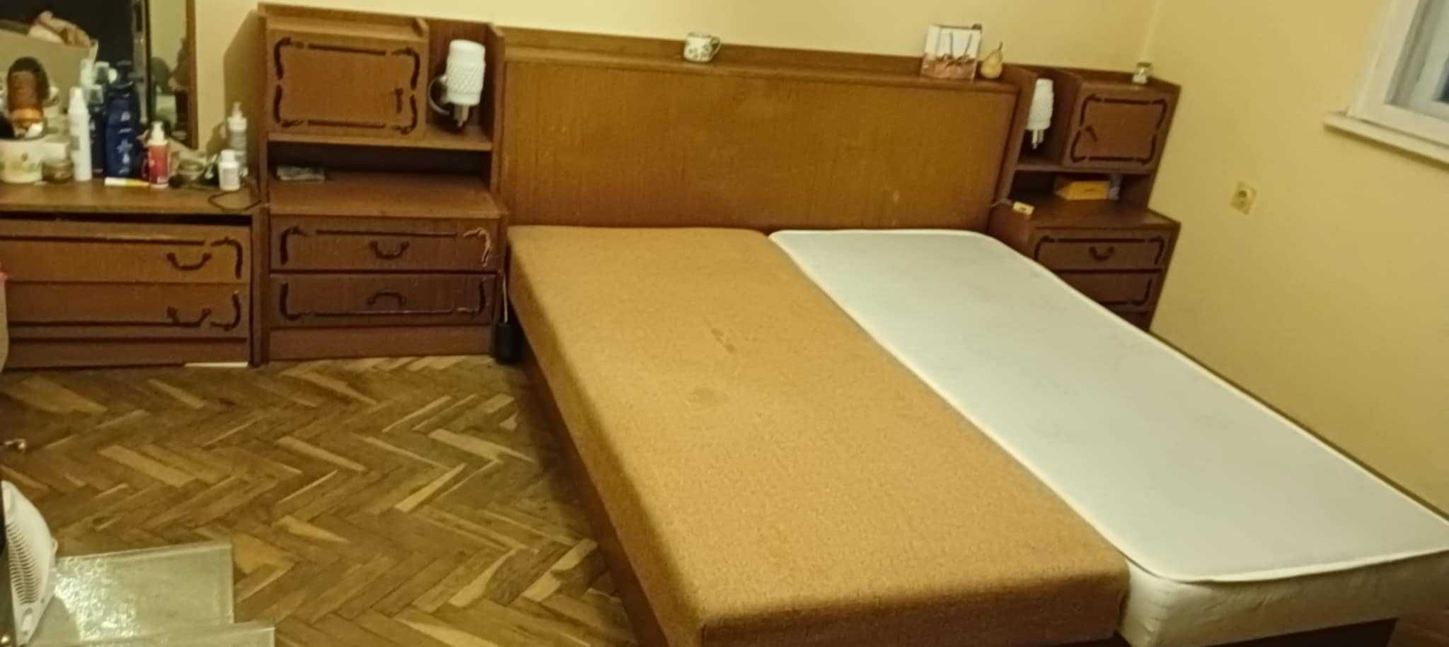 Мебели за спалня
