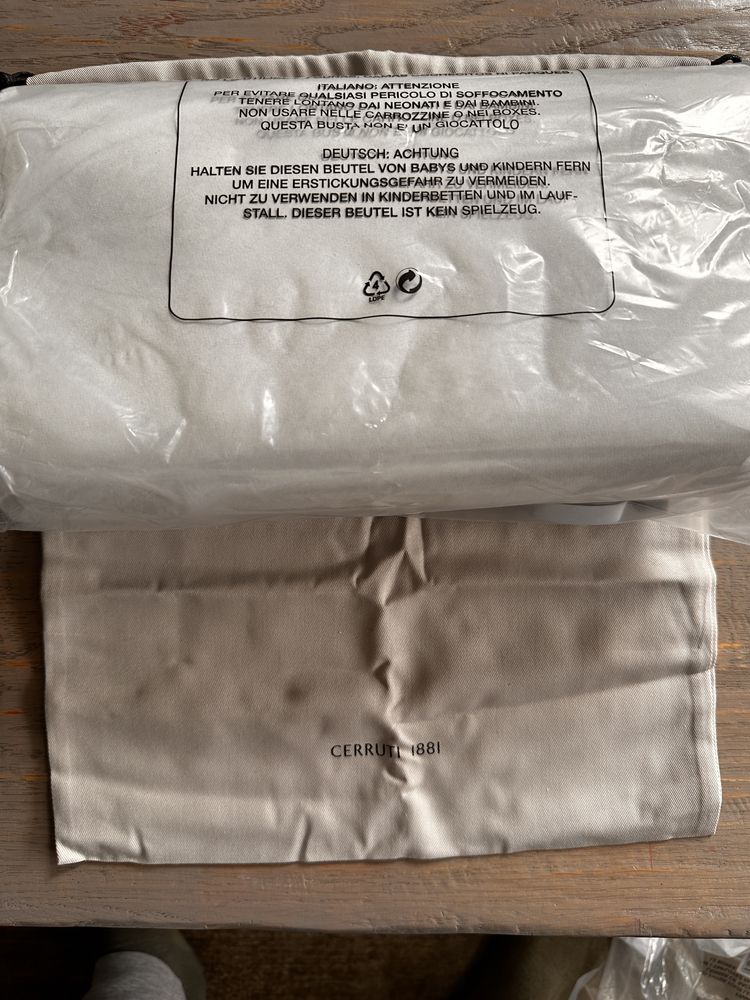 CERRUTI мъжка чантичка