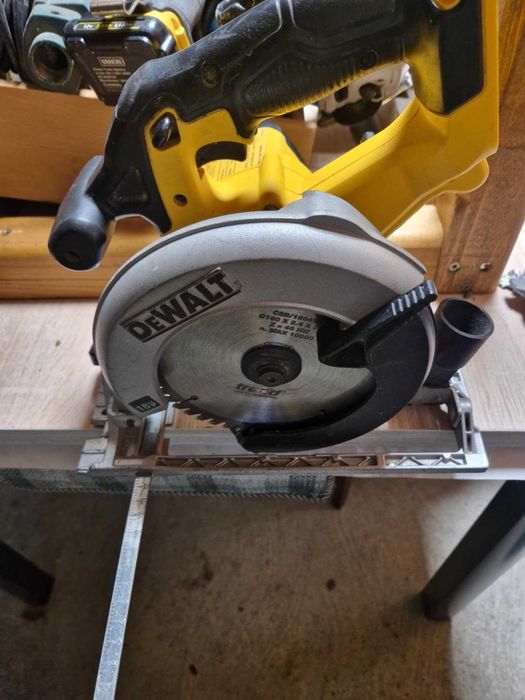 Dewalt 18v DCS391 Циркуляр