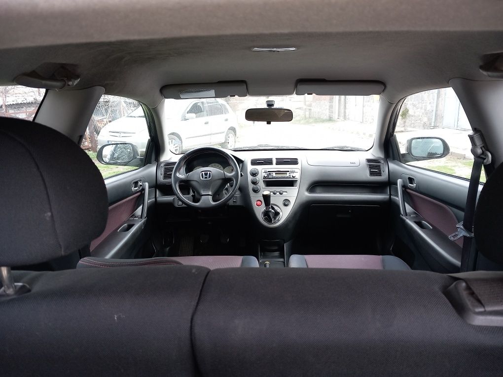 Honda Civic 2005г Фейс