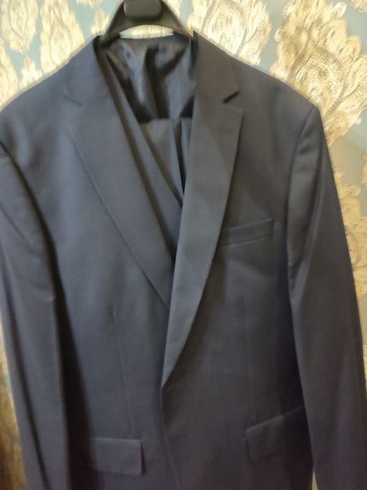 Новый классический костюм тройка