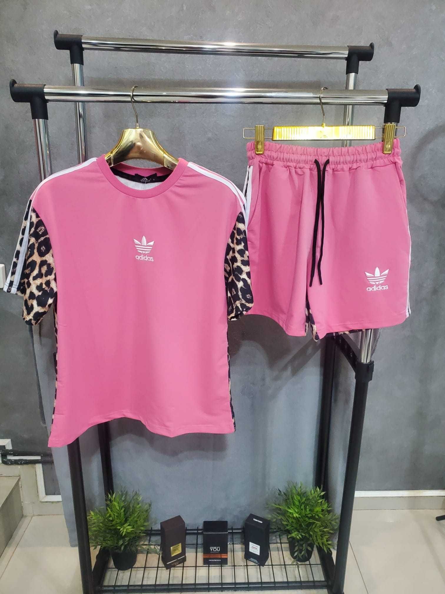 Compleu adidas animal print dama vara