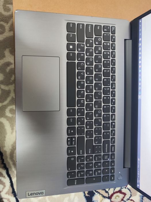 Lenovo IdeaPad 3 15ALC6