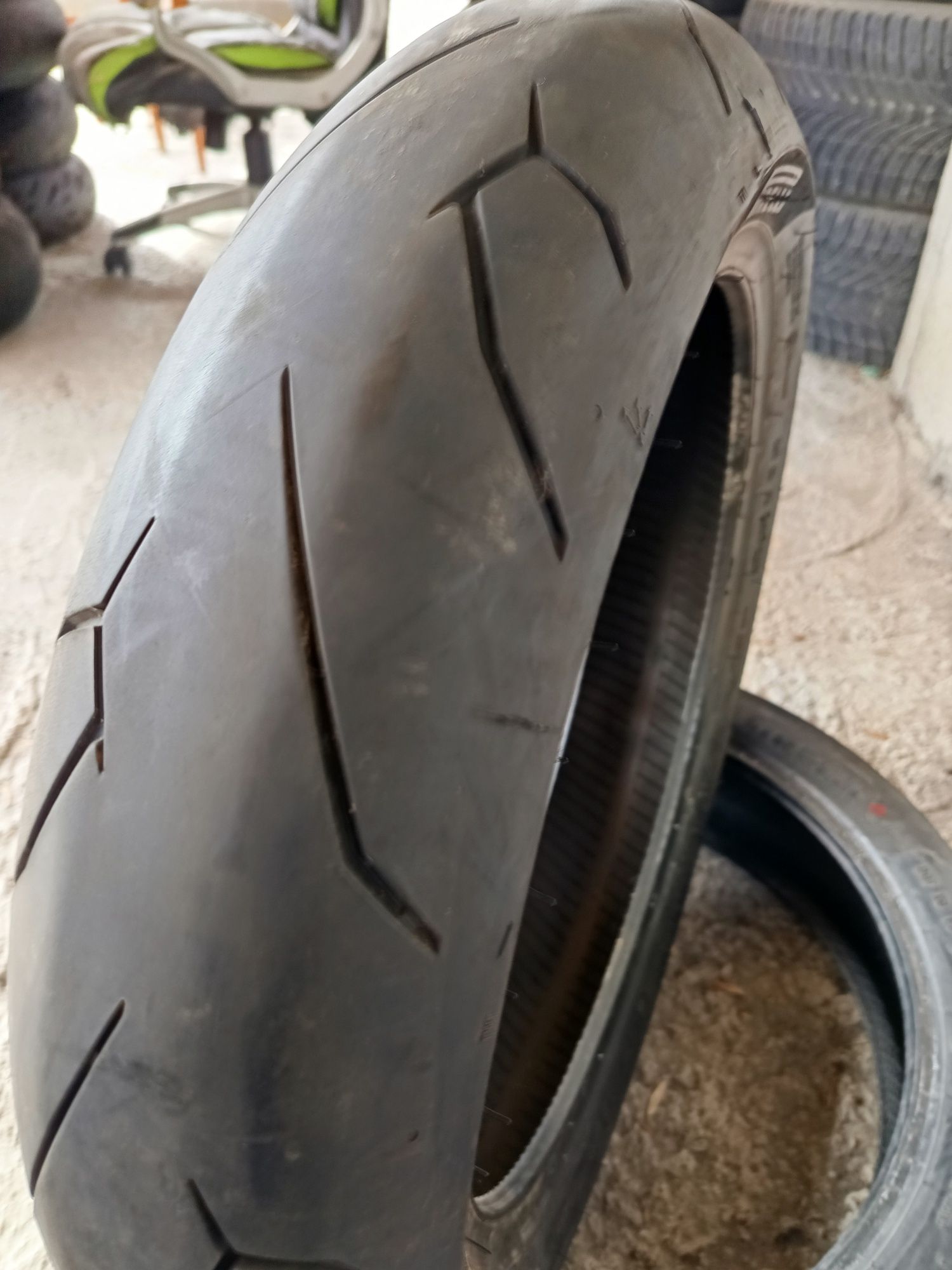 Мото гума 140 70R 17 66H PIRELLI Дор2621