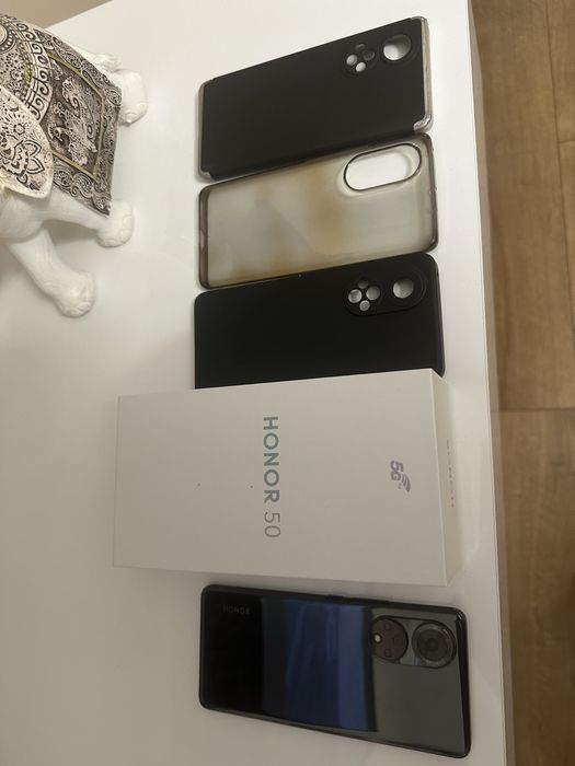 Honor 50 мобилен телефон