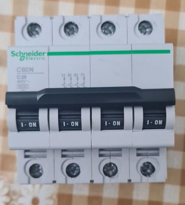 Schneider 80A VIGI 300mA, Schneider 4p 25A, Eaton  4p 25A