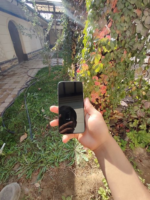 Айфон х  с гарантией