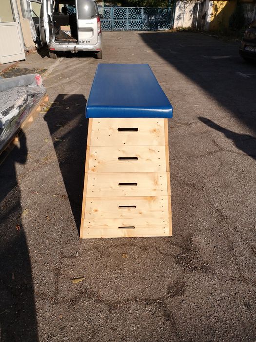 Lada gimnastica trapezoidala cu 5 module