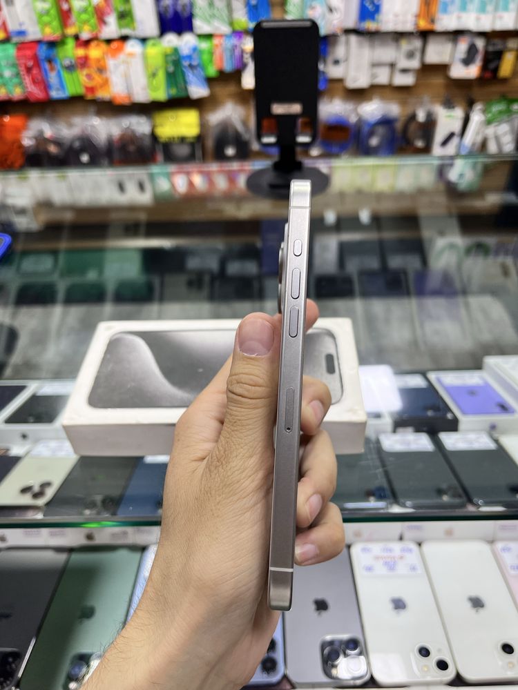 Iphone 15 Pro Max 256gb 94% White sim - halol nasiya savdoga va naqdga