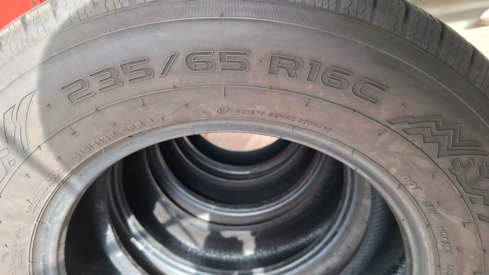 Зимни гуми GT RADIAL  235/65/16 C