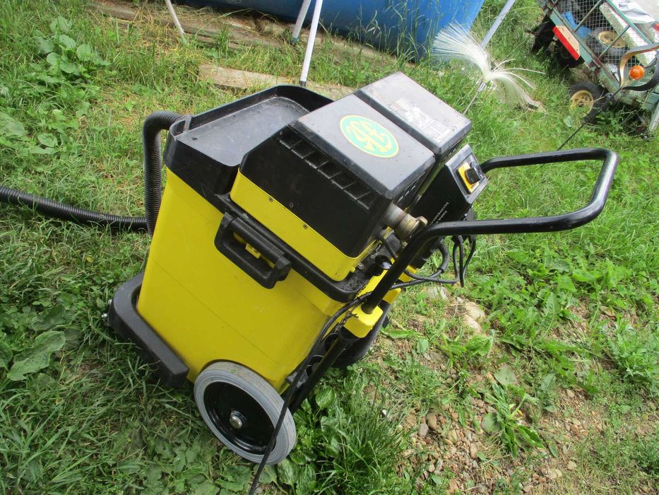aspirator karcher profesional