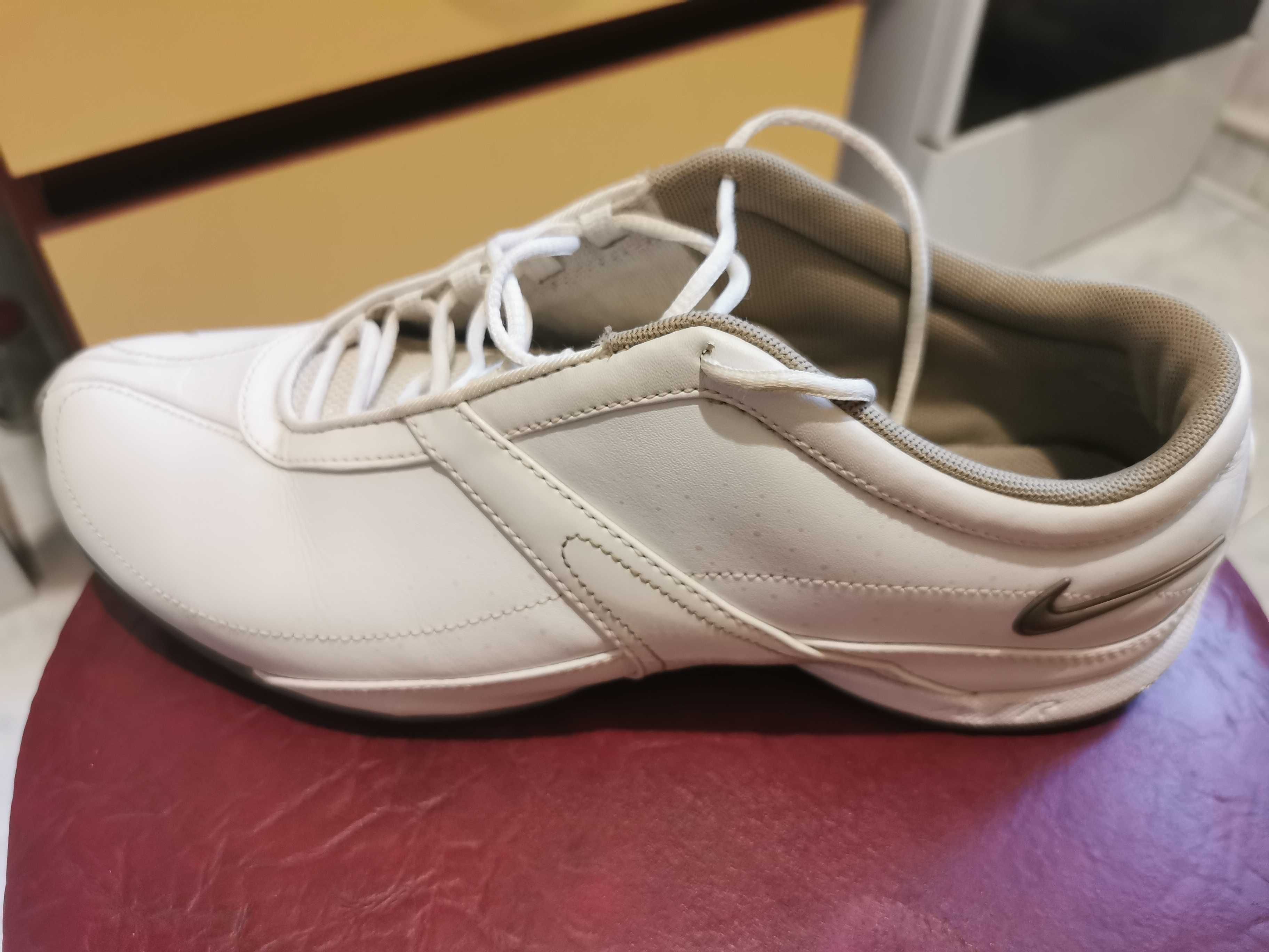 Pantofi sport Nike